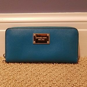 Michael Kors wallet